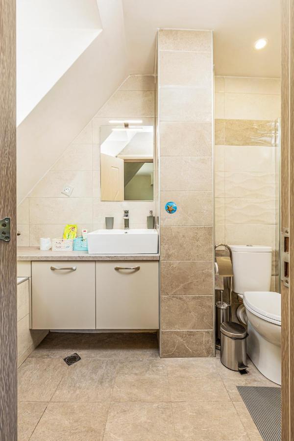 Fancy 1Bd Penthouse With Terrace Near The Centre By Flat Mаnager Apartment Plovdiv Bagian luar foto